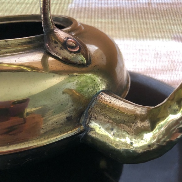 POT BELLY KETTLE ETCHED BRASS TODDY KETTLE MID CENTURY SHABBY CHIC - Picture 9 of 16